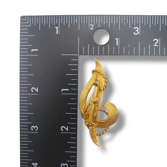 Vintage Roma Brushed Textured Gold Tone Abstract Swirl Brooch Pin Signed - Picture 8 of 8